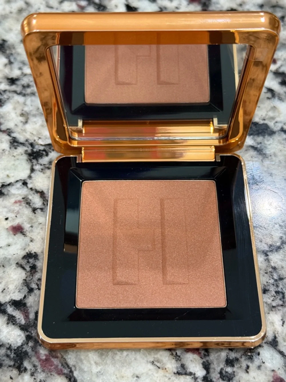 Haus Labs By Lady Gaga Terra Sol Velvet Bronzer - Terra Sol